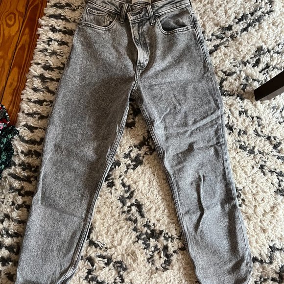 Abercrombie The Mom High Rise Jeans 25 short Excellent Condition - Picture 2 of 2